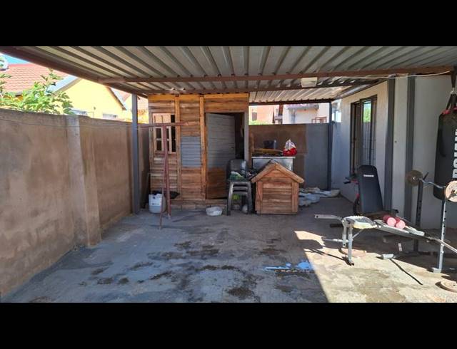 3 BEDROOM HOUSE FOR SALE IN SOSHANGUVE VV
